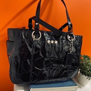 Coach shoulder bag